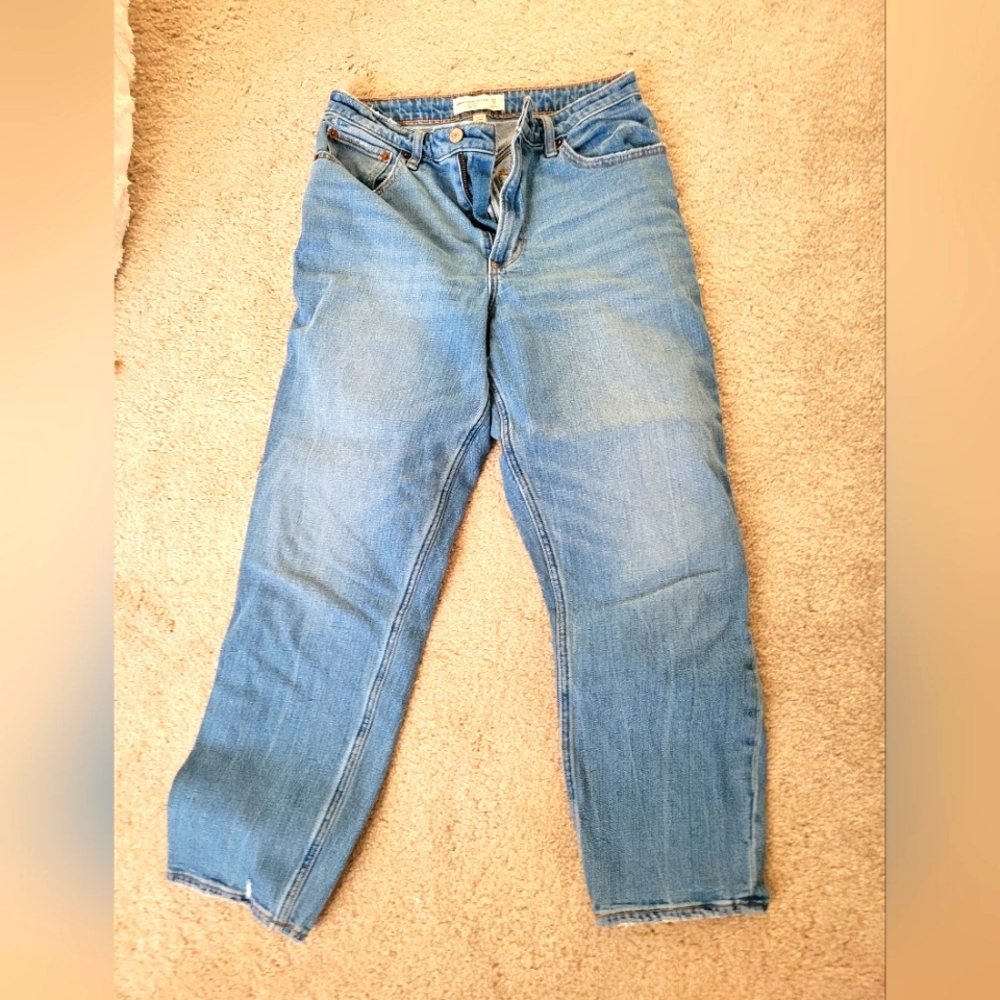 Abercrombie curve love mom jeans